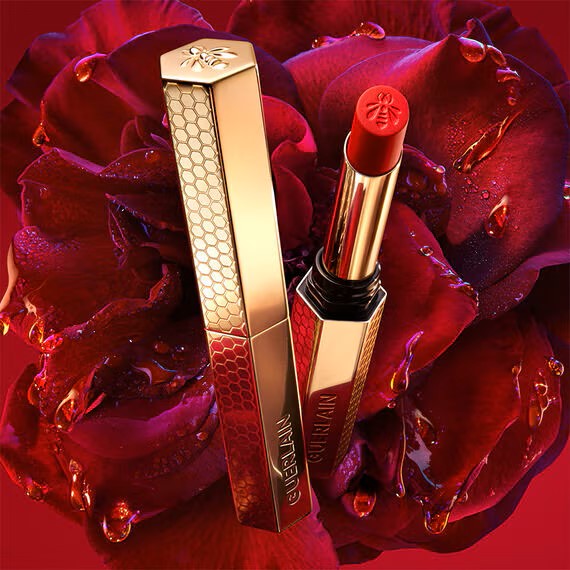 Guerlain Kisskiss, le Rouge Intense Kissproof au miel - Axilone